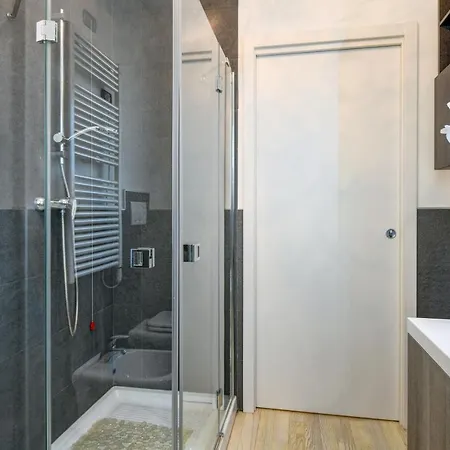 Gardagate - La Castellana 2 Apartment